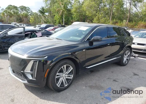 2024 Cadillac Lyriq Tech W/1Sa z USA, uszkodzony, nr VIN 1GYKPMRK3RZ105862